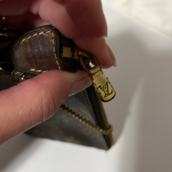 COPY - Louis Vuitton mini poch - Picture 15 of 16